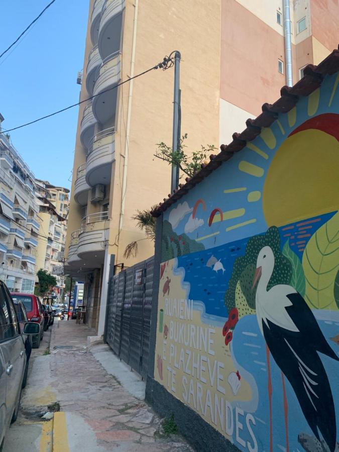 Caramel Sun Studios Apts Саранде Екстериор снимка