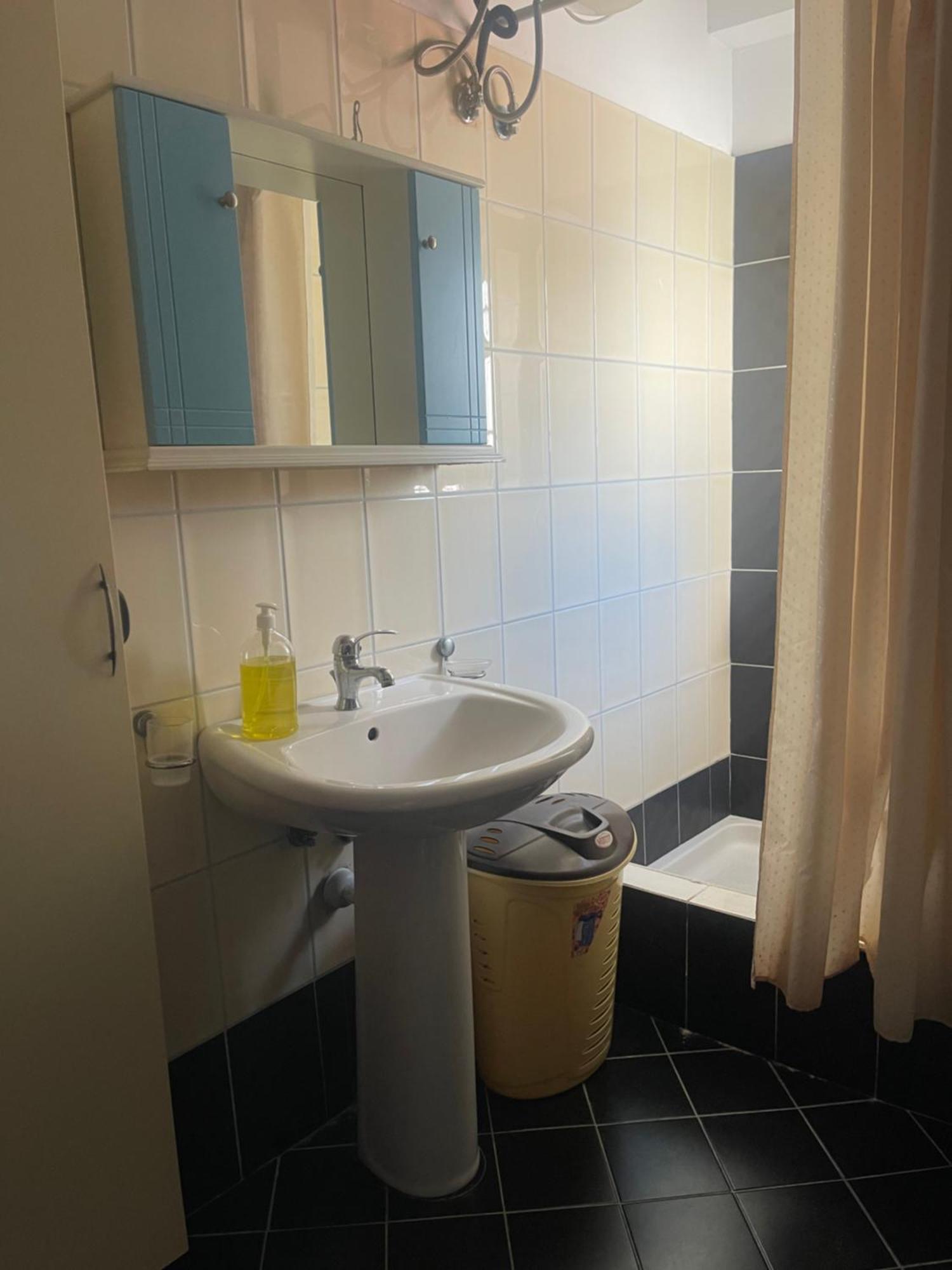 Caramel Sun Studios Apts Саранде Екстериор снимка